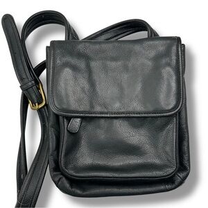 RELIC Crossbody Bag Black Leather Travel Purse